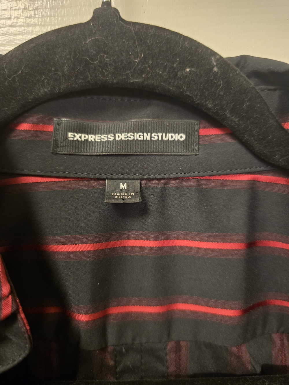 Express Design Studio Y2K Mall Goth Black Red Pinstripe Ruffle Blouse M - Picture 4 of 8